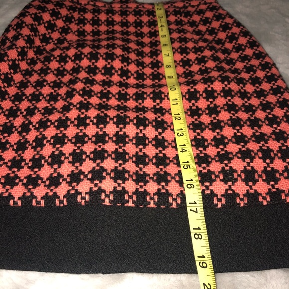 *VINTAGE* Skirt Peach & Black Houndstooth Wool - Picture 9 of 10
